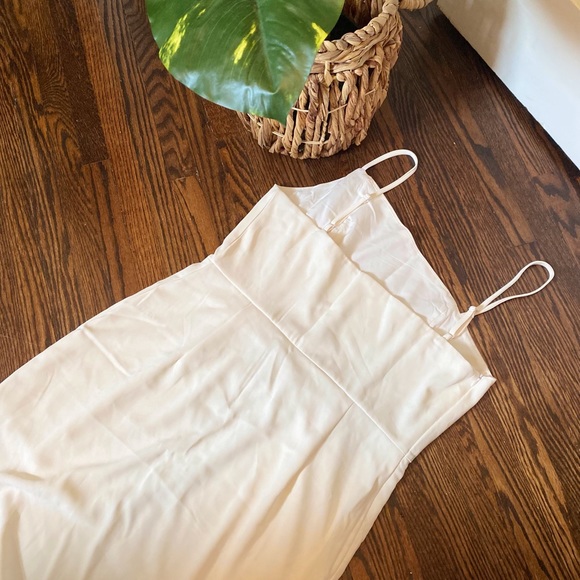 White Midi Dress - Picture 3 of 4